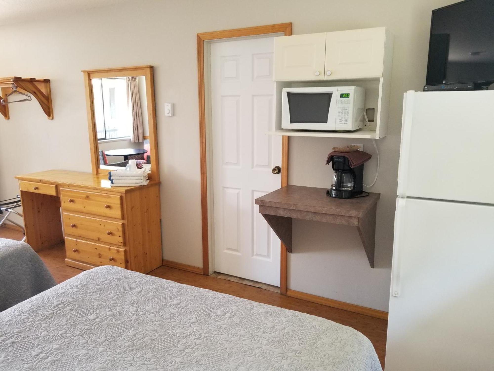 Osoyoos Lakeview Inn & Suites Quarto foto